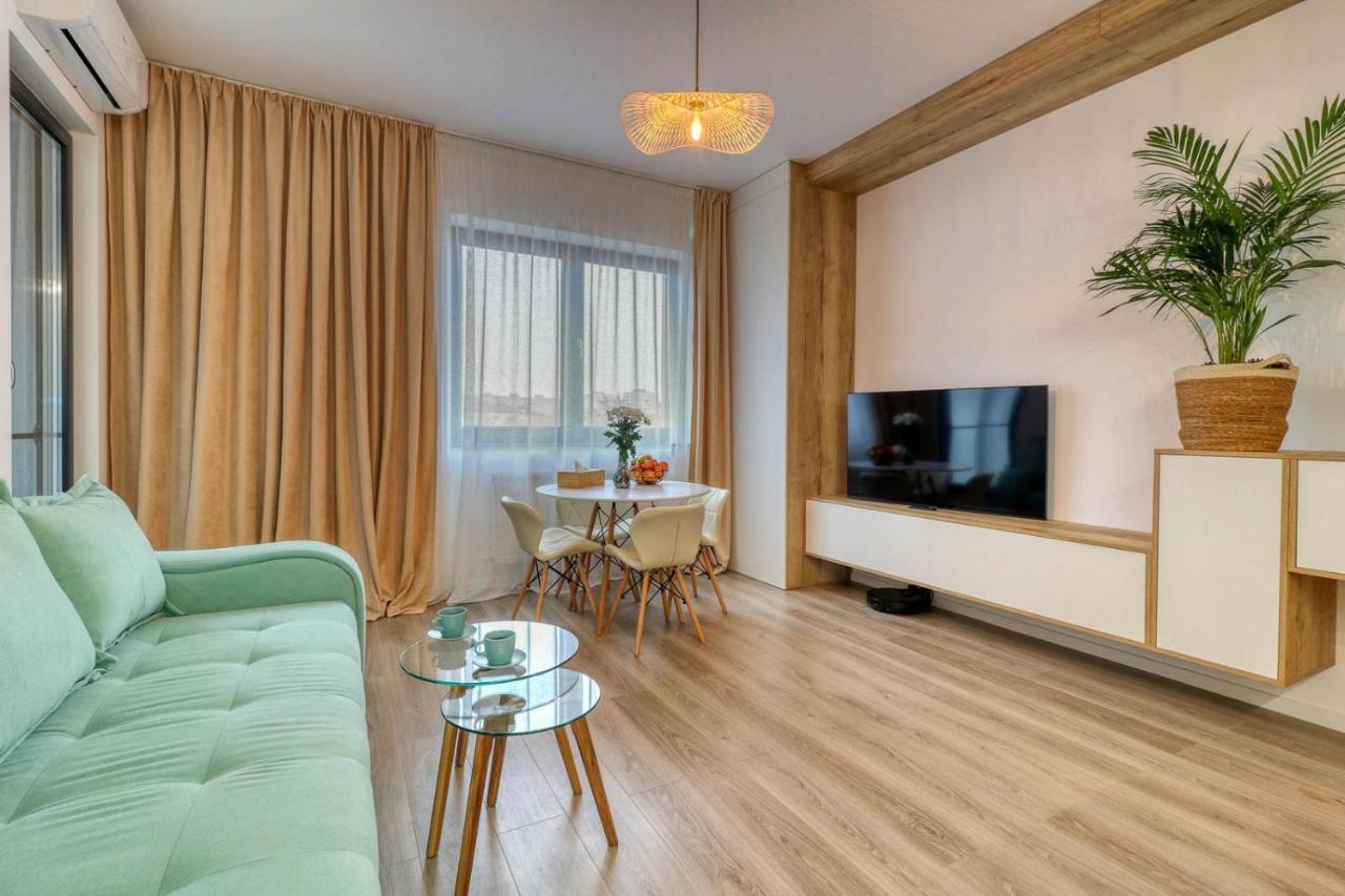 Inspiration Station - My Joyful, Cosy&Inviting Apt - Smart Thermostat - Private Parking - Ior Park - Long Term Price Cuts Бухарест Экстерьер фото